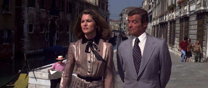 The look on 007's face says it all...