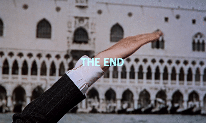 The end "wave goodbye" in From Russia With Love (1963)