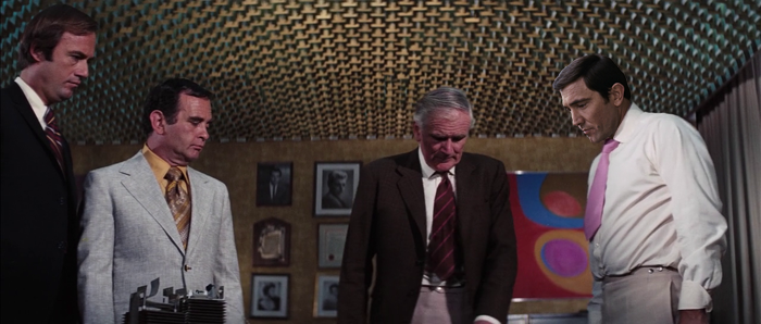 George Lazenby as James Bond in...Diamonds Are Forever (1971)?!